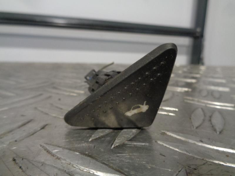 Bouton/Interrupteur FORD FOCUS 1 Diesel - 1