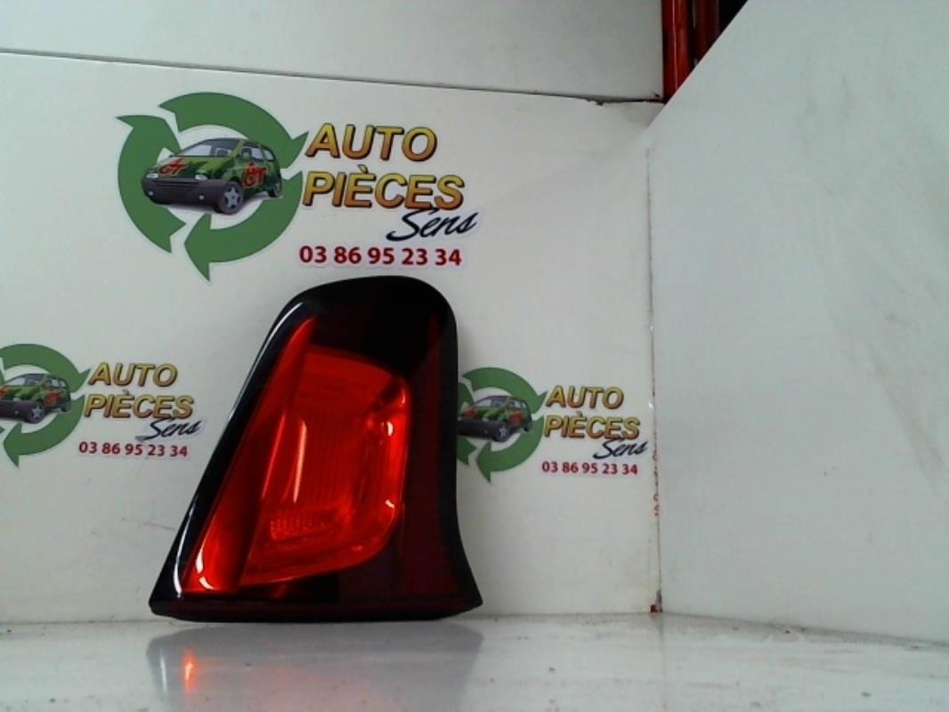 Catadioptre arriere droit CITROEN C3 2 PHASE 1 Diesel - 1