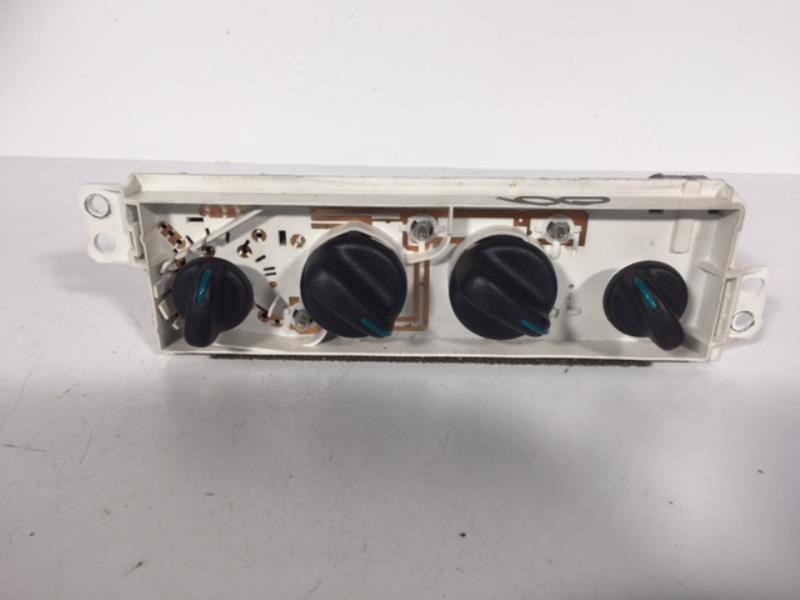 Commande chauffage CHRYSLER PT CRUISER PHASE 1 BREAK Diesel - 1