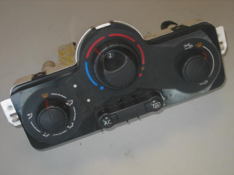 Commande chauffage RENAULT CLIO 3 PHASE 1 Diesel - 1