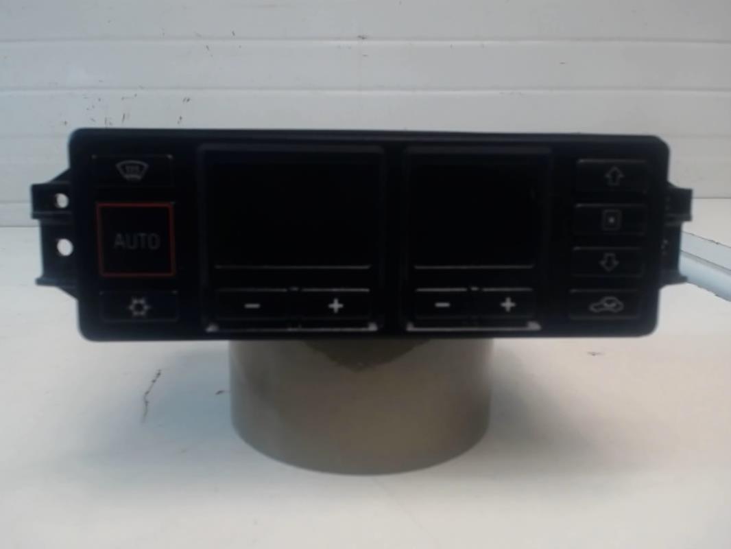 Commande chauffage AUDI A3 1 PHASE 1 Essence - 1