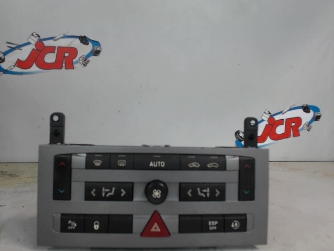 Commande chauffage PEUGEOT 407 PHASE 1 BREAK Diesel - 1