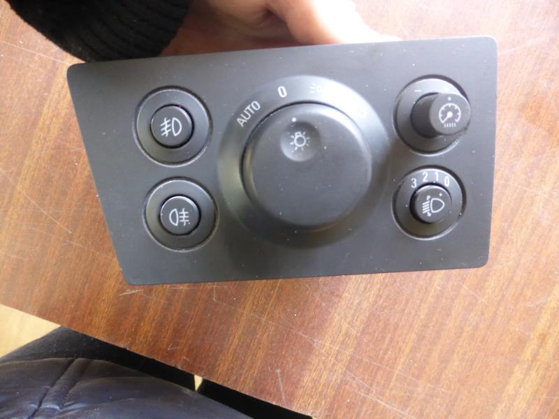 Commande de phare OPEL ZAFIRA B PHASE 1 Diesel - 1