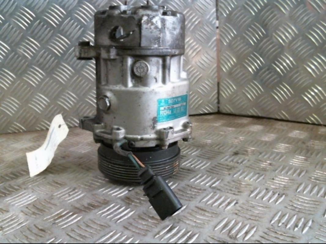 Compressore clima VOLKSWAGEN GOLF 4 Diésel - 1