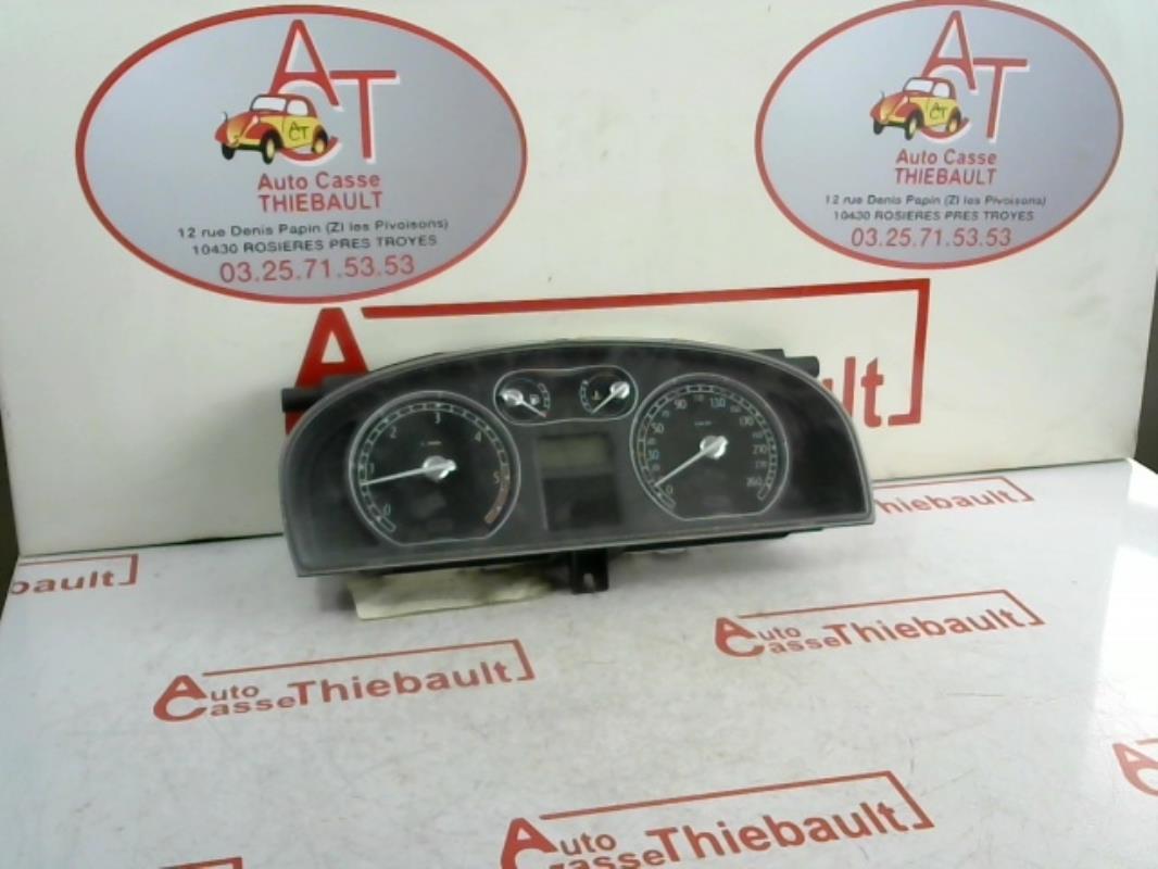 Compteur RENAULT LAGUNA 2 PHASE 2  - 1