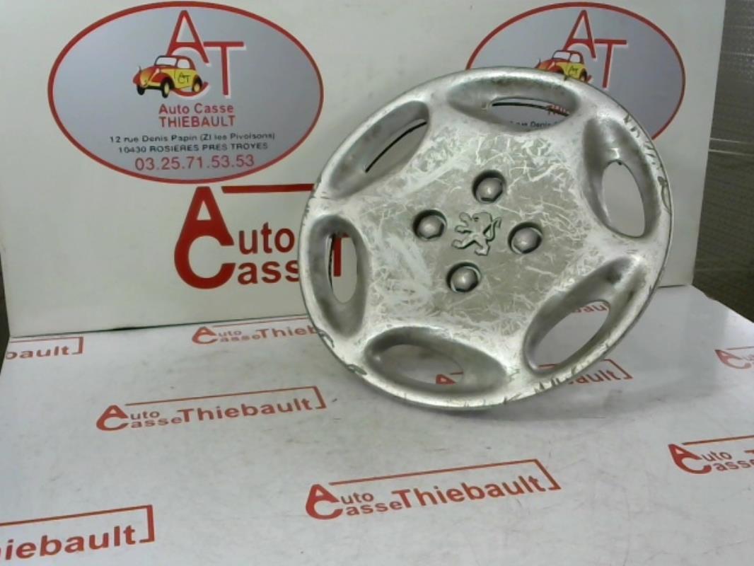 Borchia PEUGEOT 306  - 1