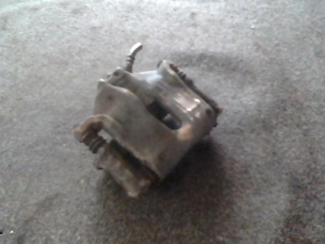 Pinza freni anteriore sinistra CITROEN C3 2 PHASE 1 Diésel - 1