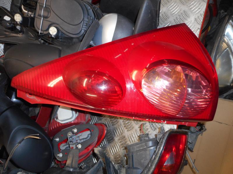 Fanale posteriore principale destro (luci) PEUGEOT 107 PHASE 1 Gasolina - 1