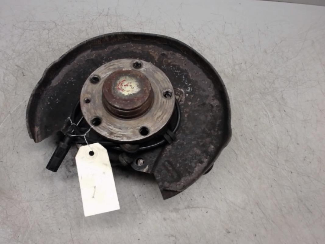 Fusee arriere gauche ALFA ROMEO 147 PHASE 1 Diesel - 1