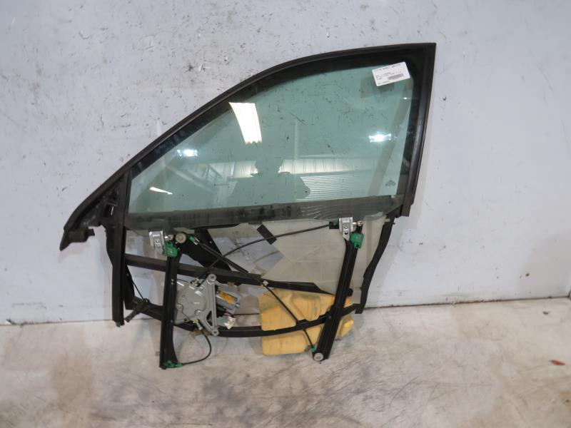 Leve vitre electrique avant gauche AUDI A4 1 PHASE 2 Diesel - 1