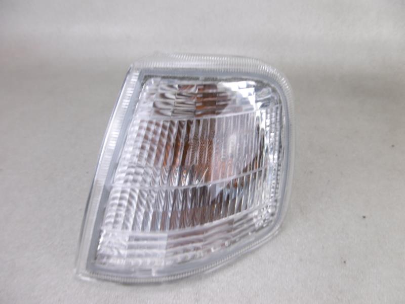 Gruppo ottico anteriore secondario sinistro (luci)(freccia) PEUGEOT 405  - 1