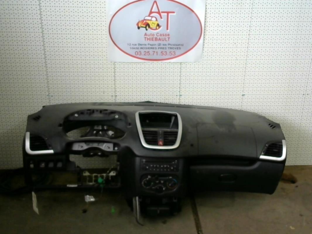 Salpicadero completo PEUGEOT 206+ Diésel - 1