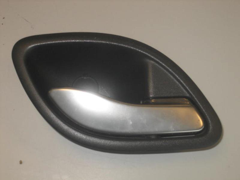 Maniglia interna posteriore destra RENAULT LAGUNA 2 PHASE 1 Diésel - 1