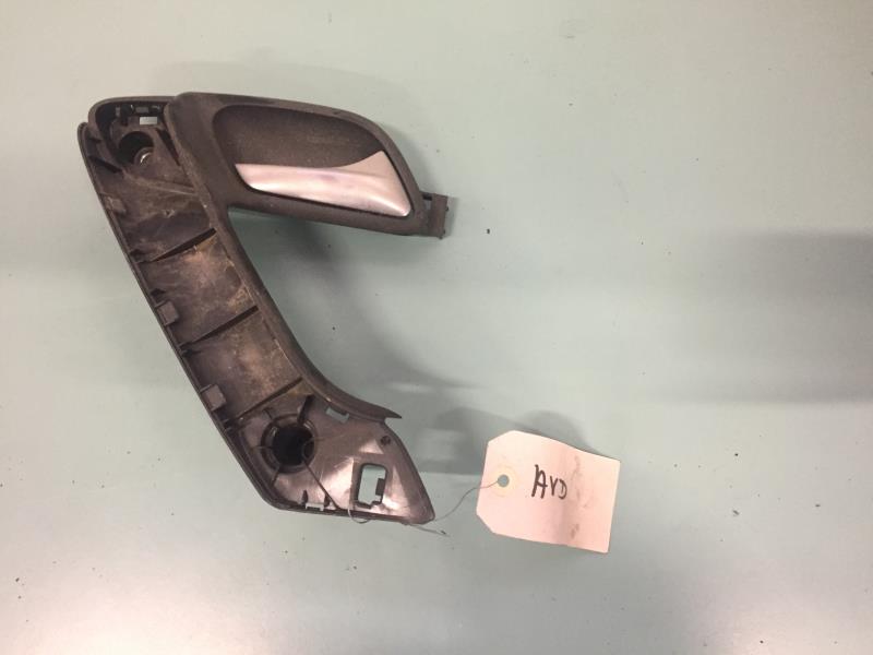Maniglia interna anteriore destra VOLKSWAGEN POLO 5 PHASE 1 Diésel - 1