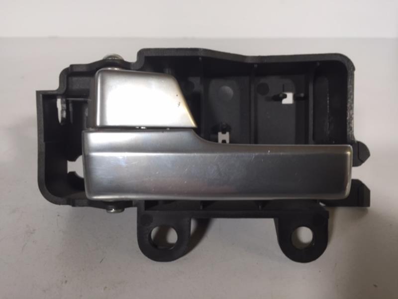 Poignee interieur avant gauche FORD FOCUS 2 PHASE 2 Diesel - 1