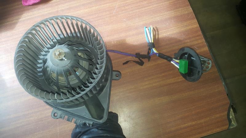Pulseur d'air CITROEN XANTIA PHASE 1 BREAK Essence - 1