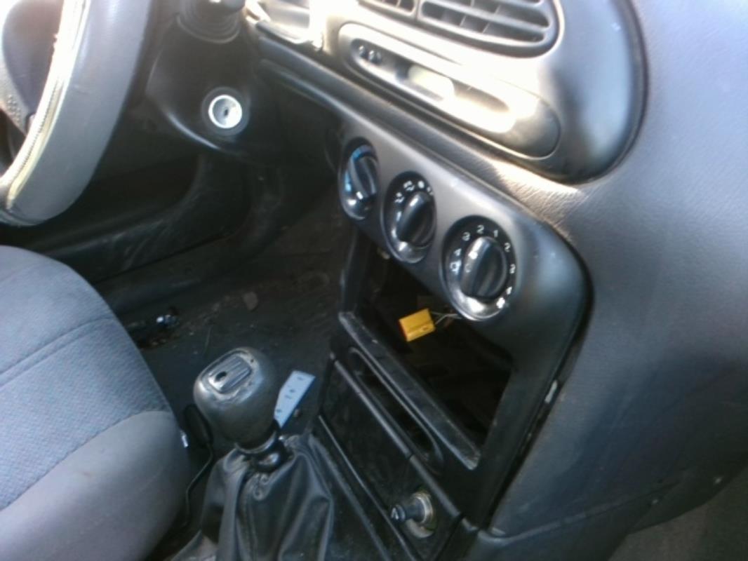 Image Capot - FORD MONDEO 1