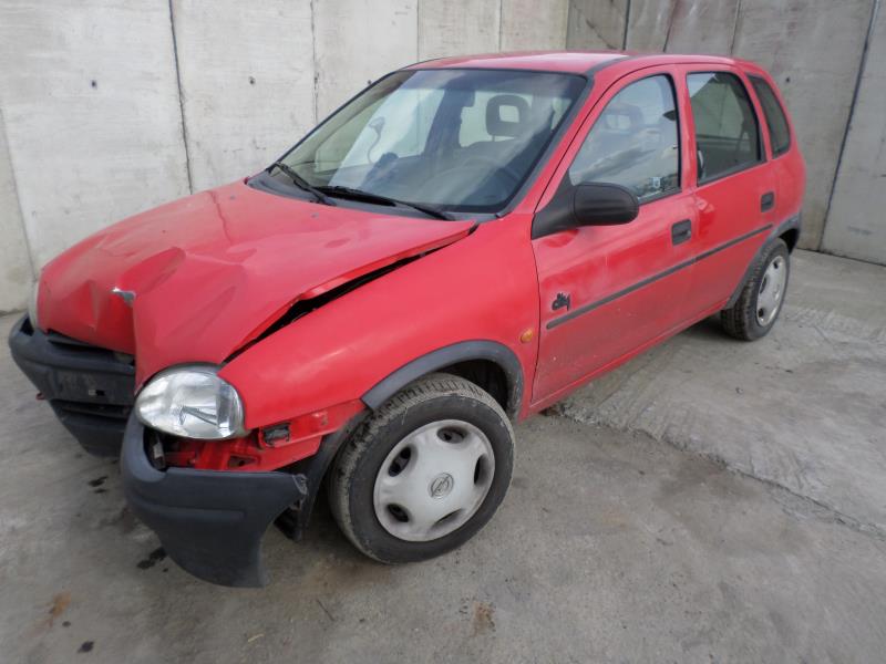 Image Feu arriere principal droit (feux) - OPEL CORSA B