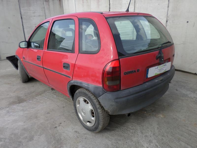 Image Feu arriere principal droit (feux) - OPEL CORSA B