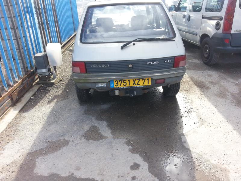 Calandre PEUGEOT 205 PHASE 2 Essence - 1