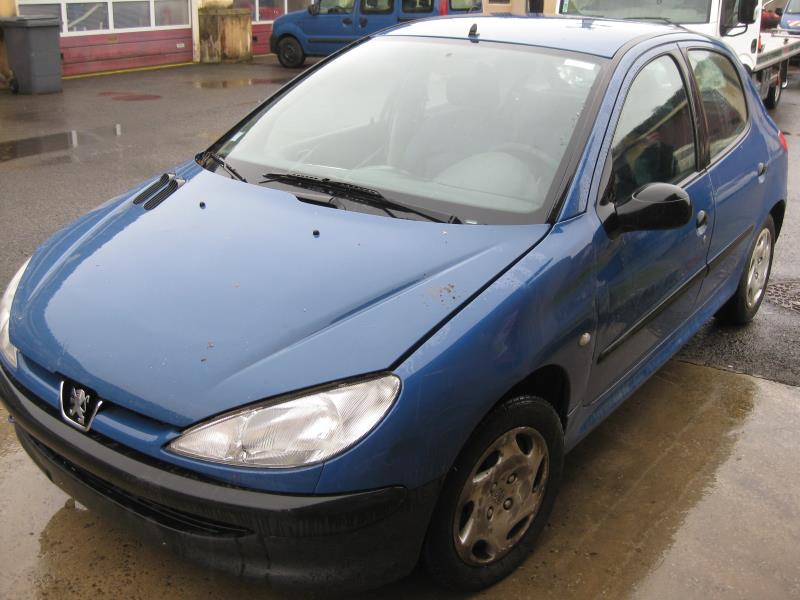 Feu arriere stop central PEUGEOT 206 PHASE 1 Diesel - 1