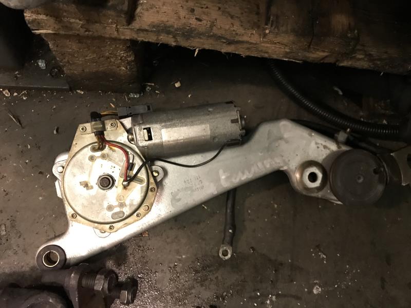 Motore tergicristallo posteriore BMW SERIE 5 E34  - 1