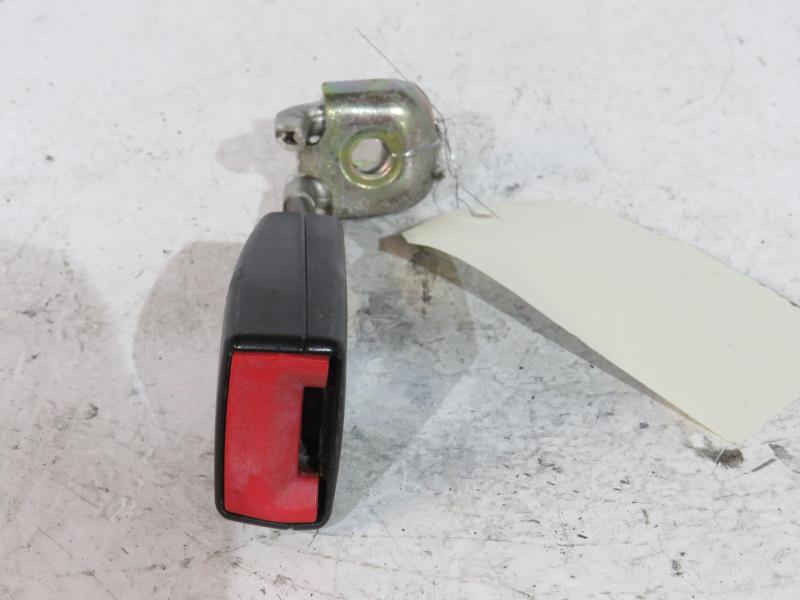 Aggancio cintura sicurezza posteriore destro VOLKSWAGEN PASSAT 4 PHASE 2 Diésel - 1