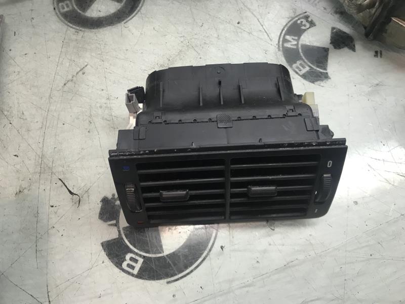 Console central (interieur plastique) BMW SERIE 7 E38  - 1