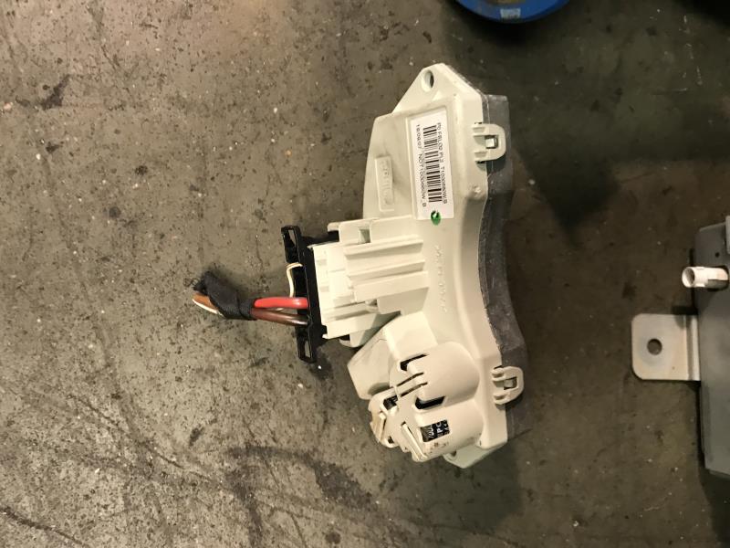 Resistance chauffage BMW SERIE 1 E87 PHASE 1  - 1