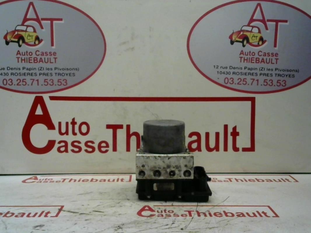 Bloc ABS (freins anti-blocage) CITROEN C4 1 PHASE 2 COUPE Essence - 1