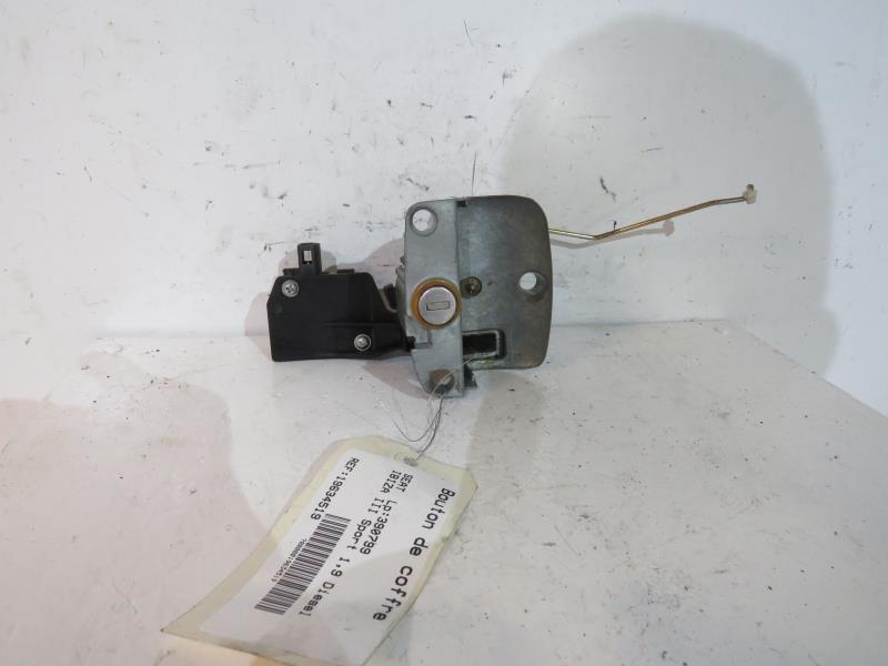 Bouton de coffre SEAT IBIZA 3 PHASE 1 Diesel - 1