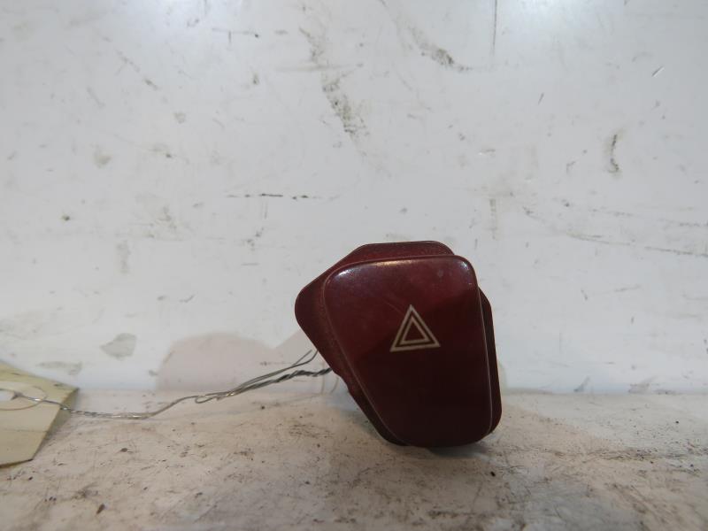 Bouton de warning PEUGEOT 607 PHASE 2 Diesel - 1