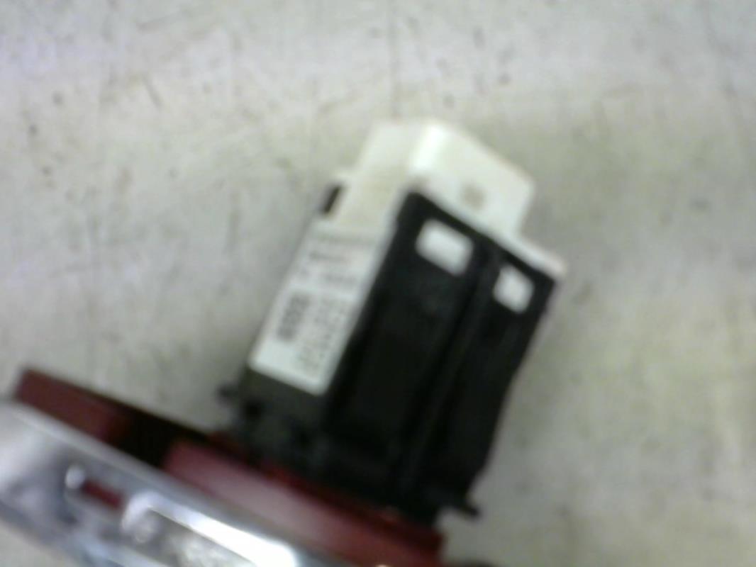 Bouton de warning CITROEN C3 2 PHASE 2 Essence - 1