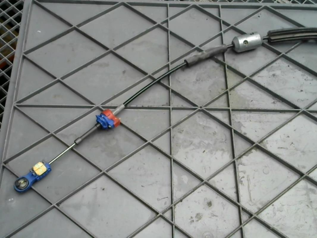 Cable levier de vitesses PEUGEOT 208 1 PHASE 2 Essence - 1