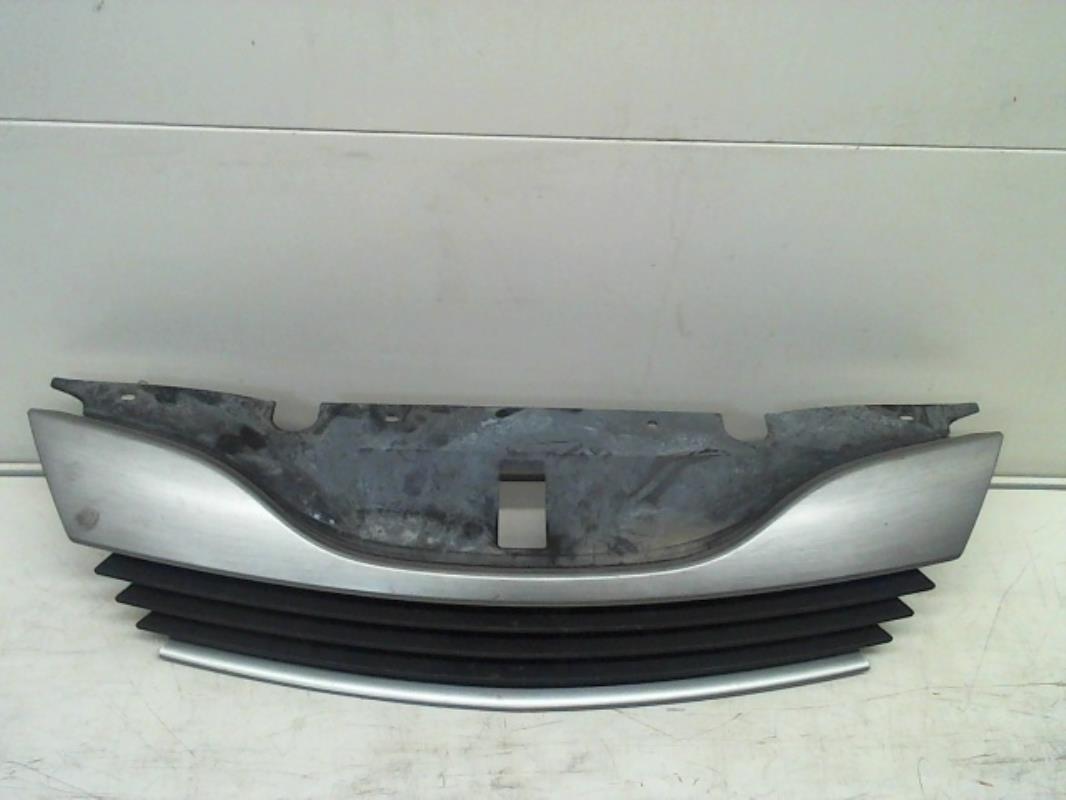 Calandre RENAULT LAGUNA 2 PHASE 1 Essence - 1