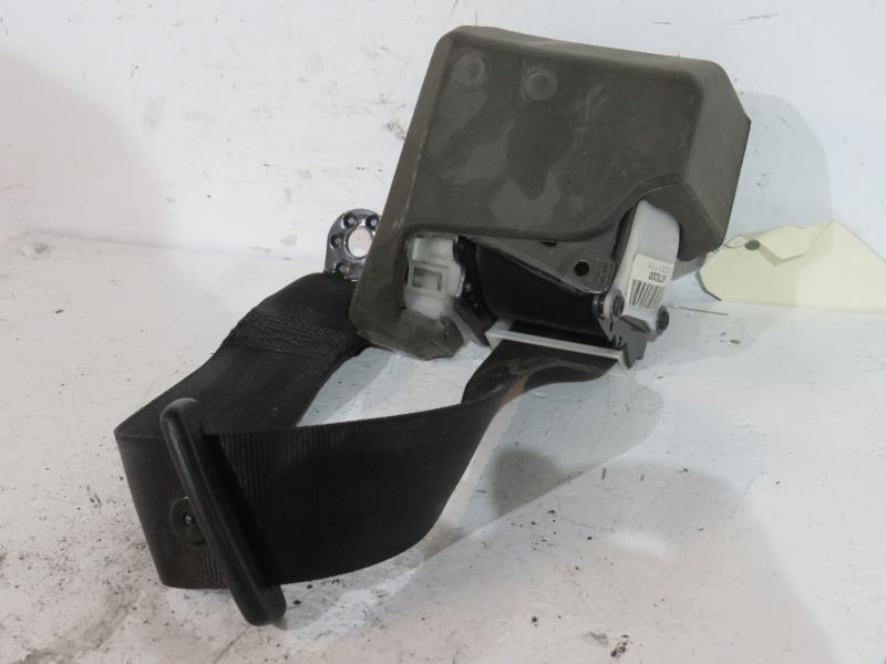 Ceinture arriere gauche AUDI A4 2 PHASE 1 Essence - 1