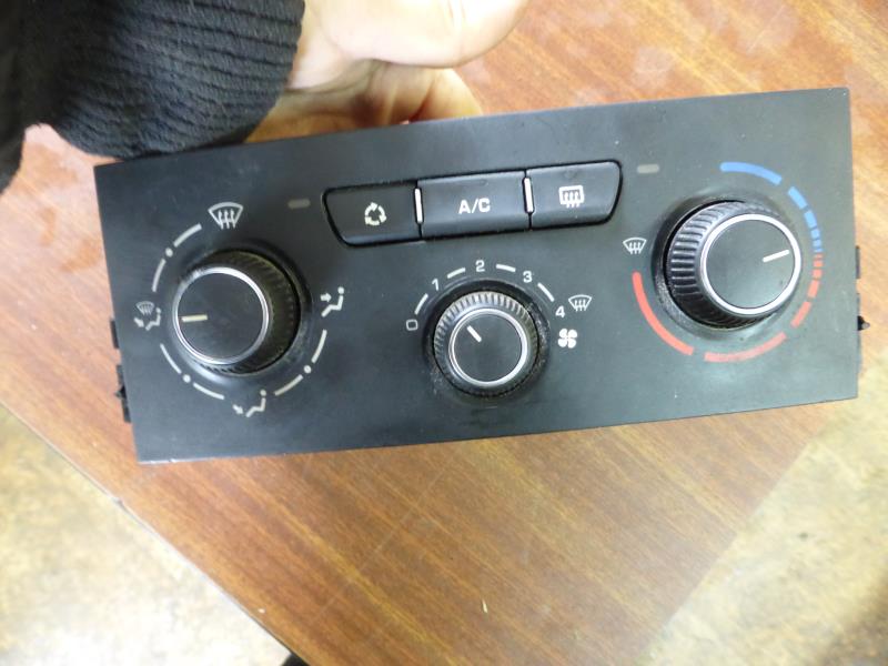 Commande chauffage PEUGEOT 207 PHASE 2  - 1