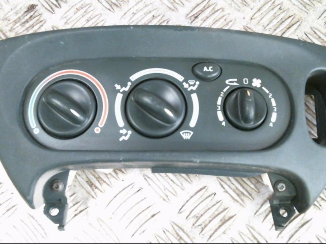Commande chauffage RENAULT MEGANE 1  - 1