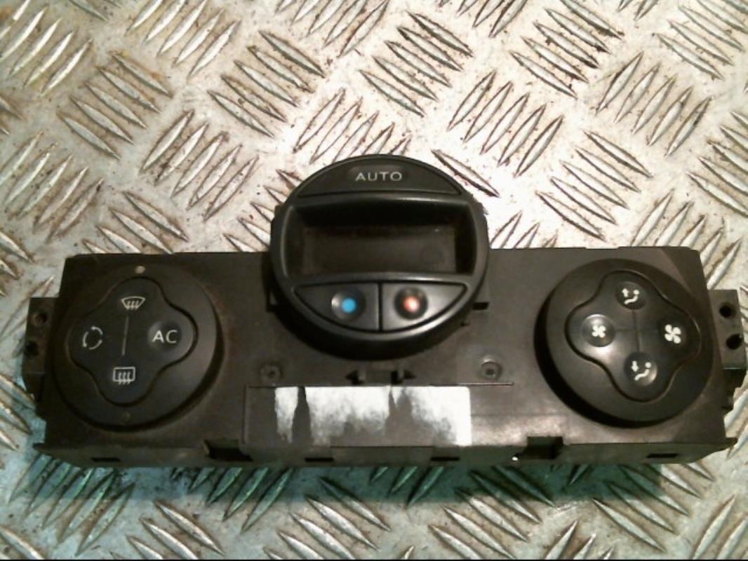 Commande chauffage RENAULT MEGANE 2 PHASE 1 Essence - 1