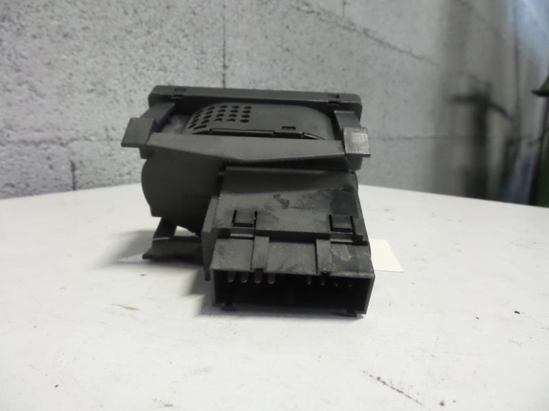 Commande de phare FORD FOCUS 2 PHASE 1 BREAK Diesel - 1