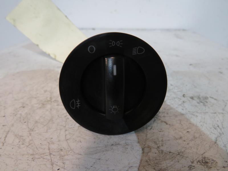 Commodo phare VOLKSWAGEN POLO 4 PHASE 2 Diesel - 1