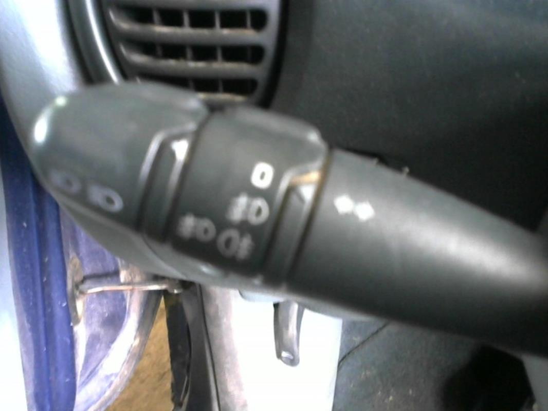 Commodo phare RENAULT SCENIC 1 PHASE 1 Essence - 1