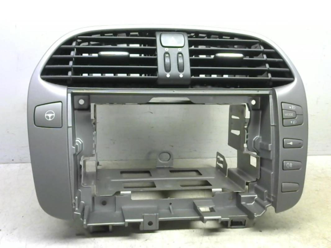 Console central (interieur plastique) FIAT BRAVO 2 Diesel - 1