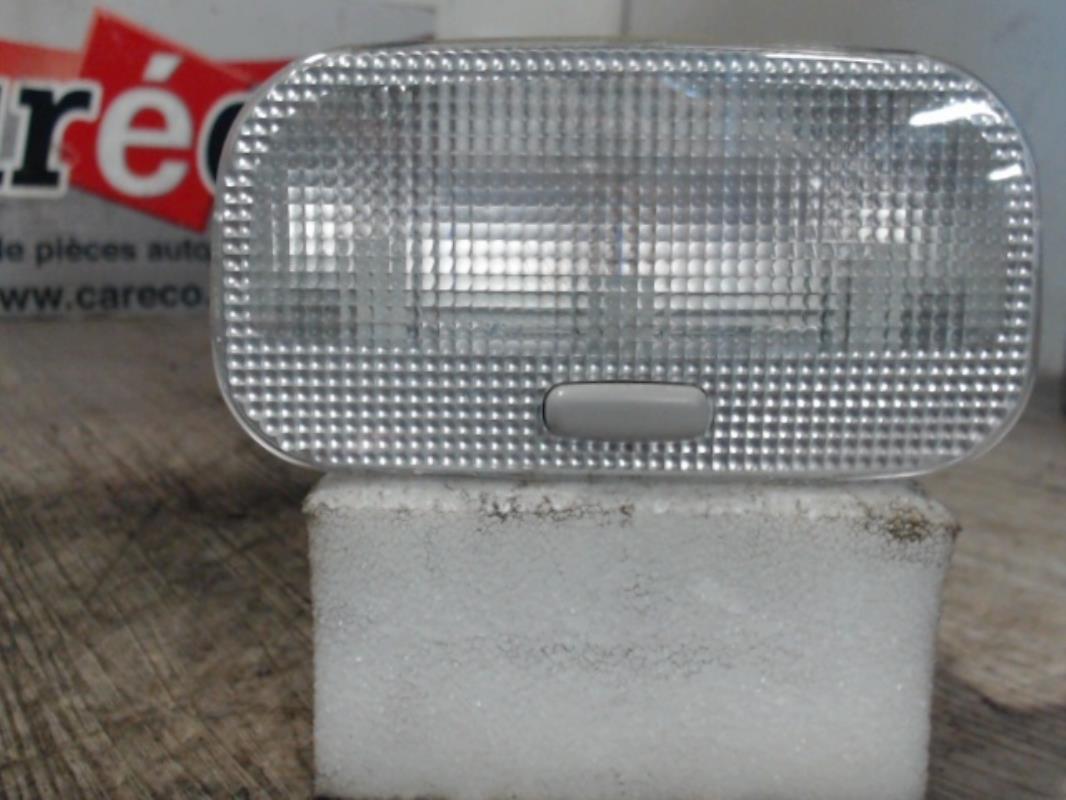 Eclairage de plafonnier PEUGEOT 307 PHASE 1 BREAK Diesel - 1