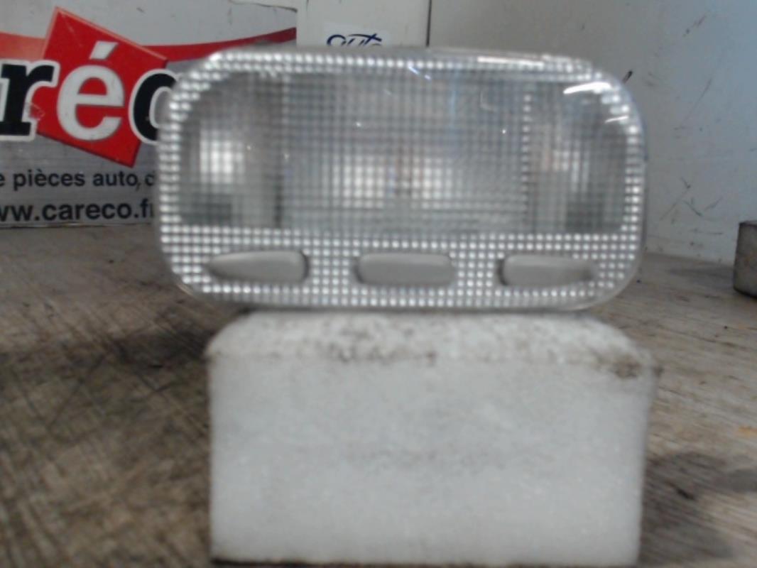 Eclairage de plafonnier PEUGEOT 307 PHASE 1 BREAK Diesel - 1