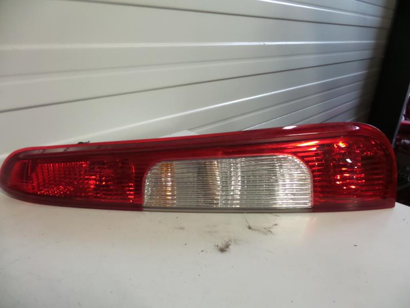 Feu arriere principal droit (feux) FORD C-MAX 1 PHASE 1 Essence - 1