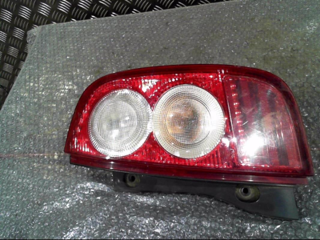 Fanale posteriore principale destro (luci) NISSAN MICRA 3 PHASE 1 Diésel - 1