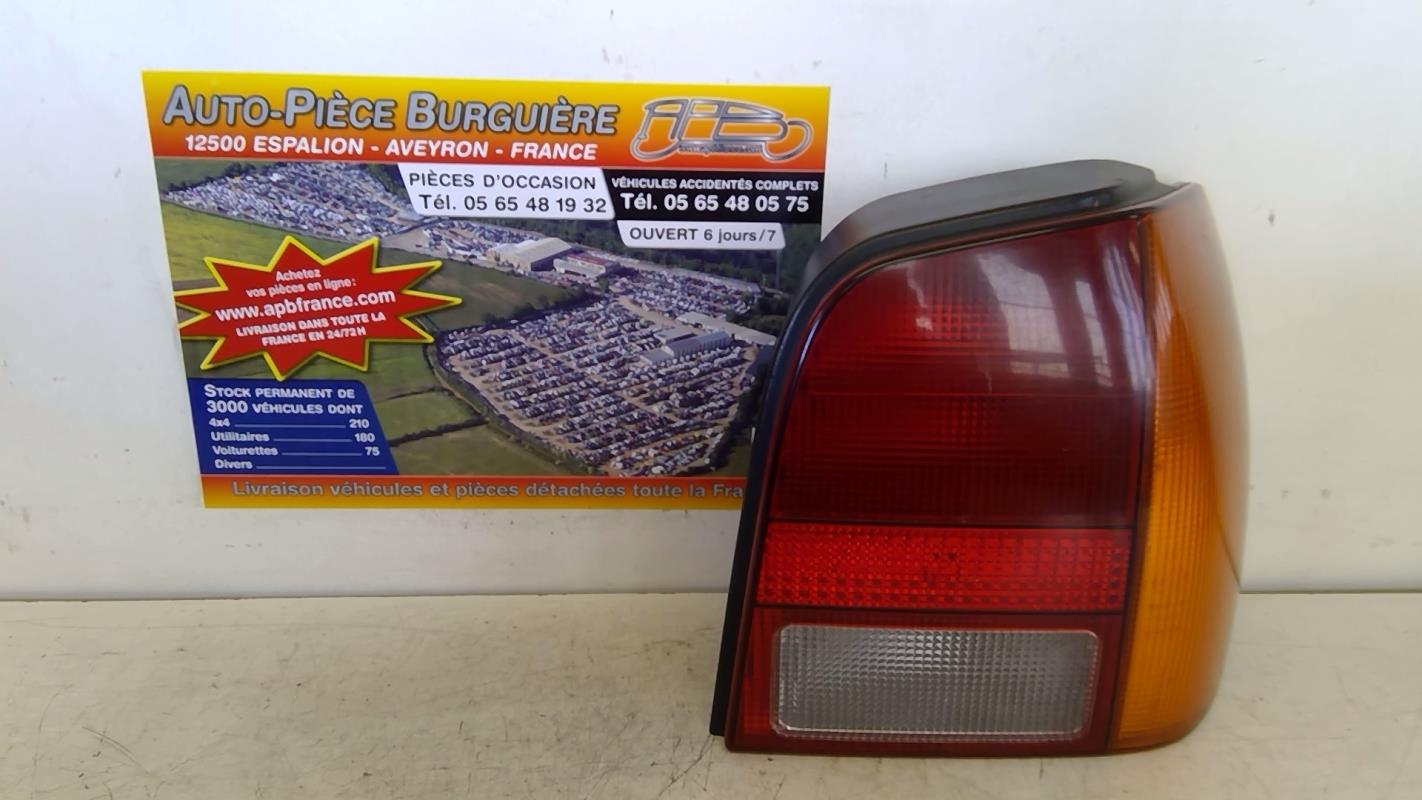 Fanale posteriore principale destro (luci) VOLKSWAGEN POLO 3 PHASE 1 Diésel - 1