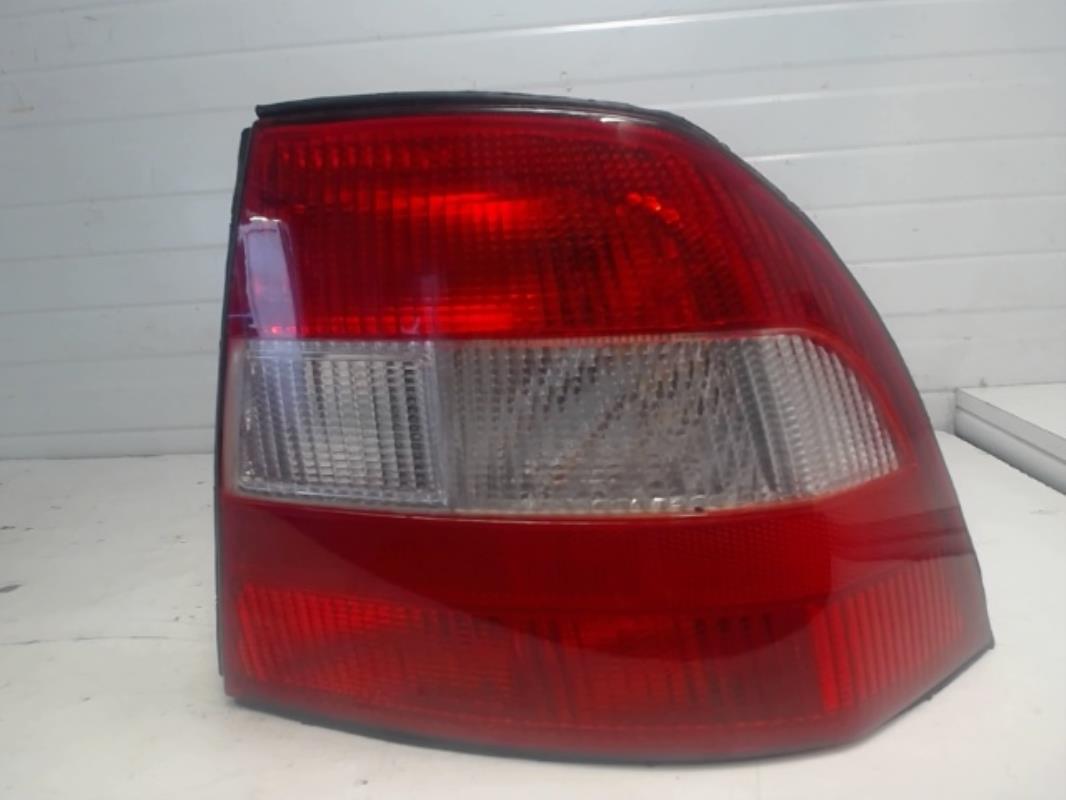 Fanale posteriore principale destro (luci) OPEL VECTRA B PHASE 1 Gasolina - 1
