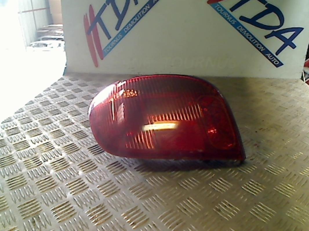 Fanale posteriore principale sinistro (luci) TOYOTA YARIS 1 PHASE 2 Diésel - 1